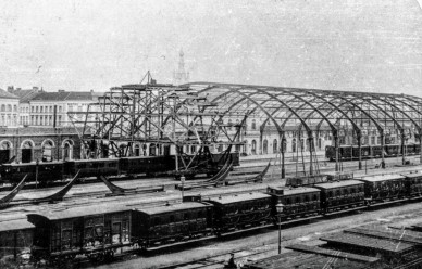 Kortrijk - construction verrière.jpg